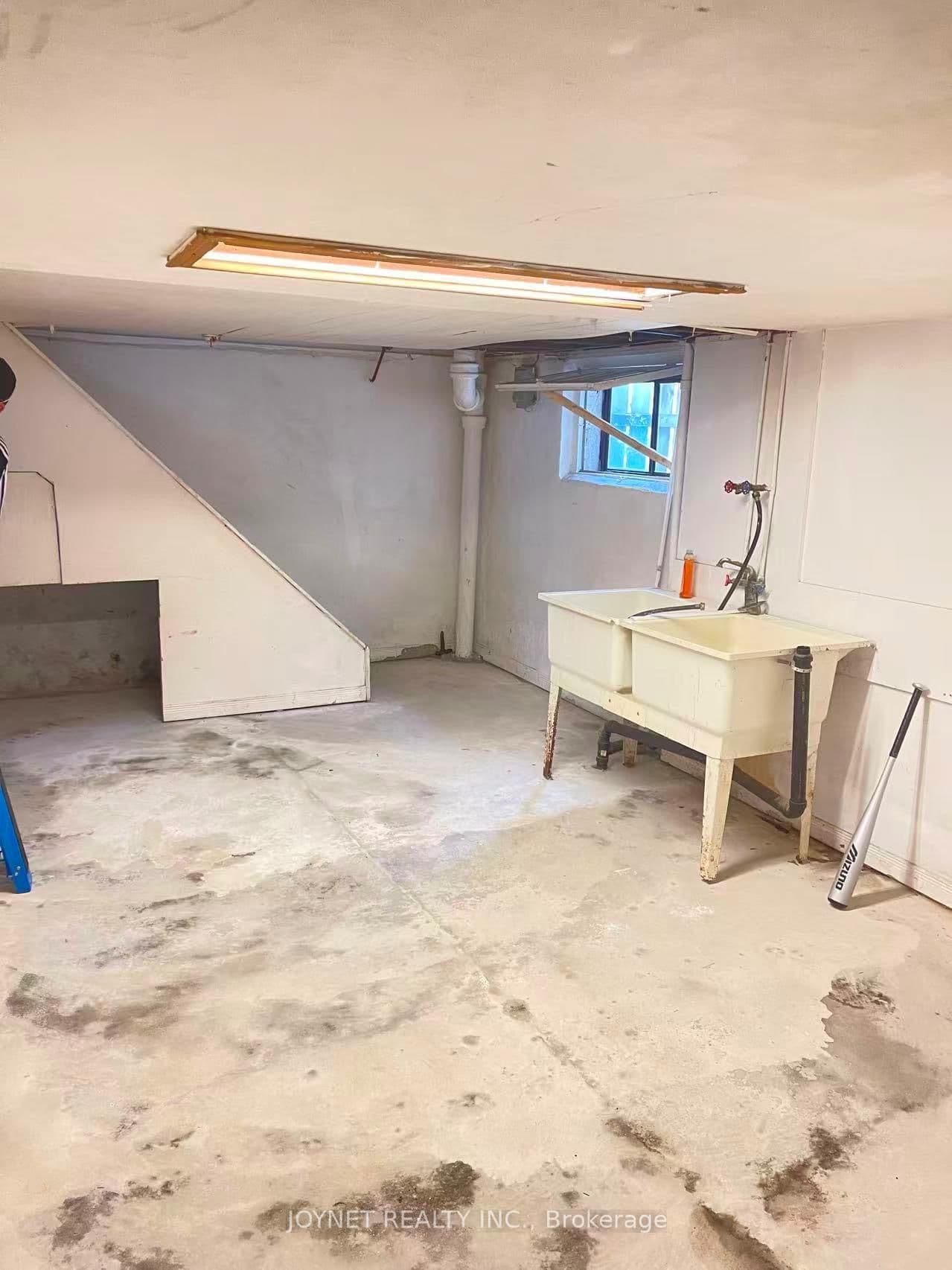 Detached at 4413 SECOND Avenue, Niagara Falls, ON - Photo 11 - RE/MAX Garden City Realty