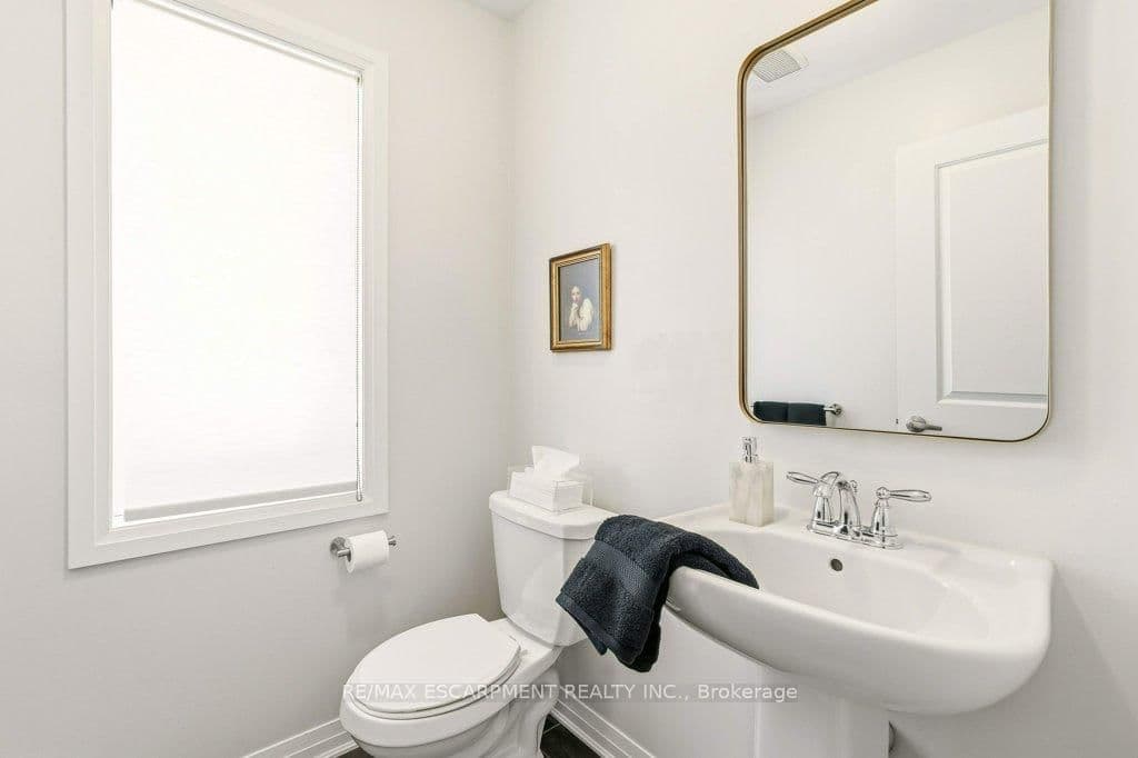 Att/Row/Townhouse at 3998 Fracchioni Drive, Lincoln, ON - Photo 23 - RE/MAX Garden City Realty