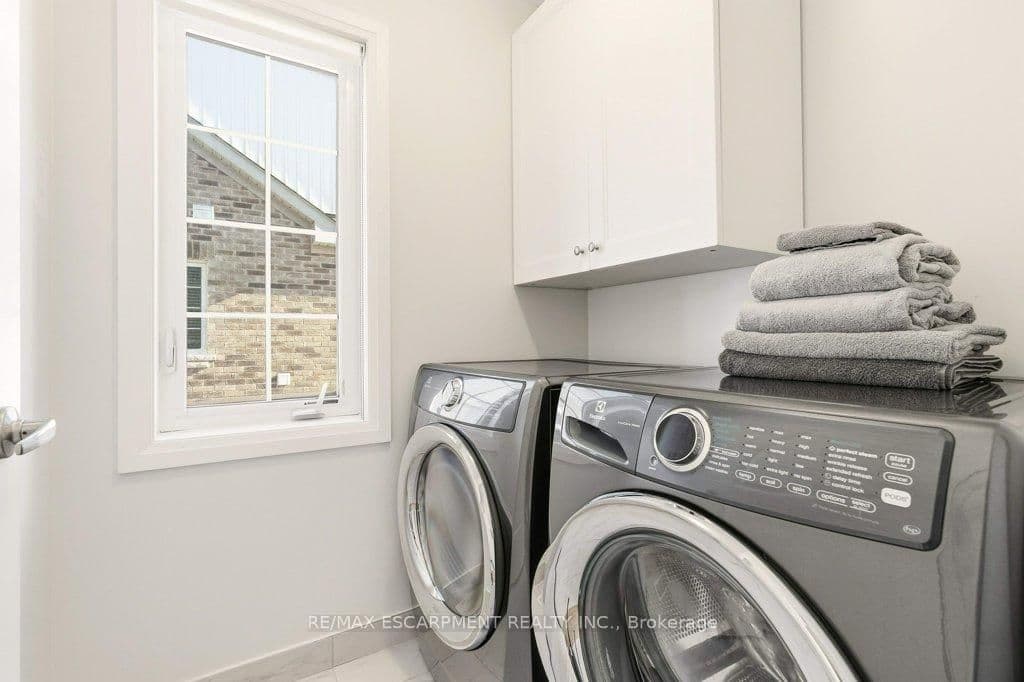 Att/Row/Townhouse at 3998 Fracchioni Drive, Lincoln, ON - Photo 37 - RE/MAX Garden City Realty