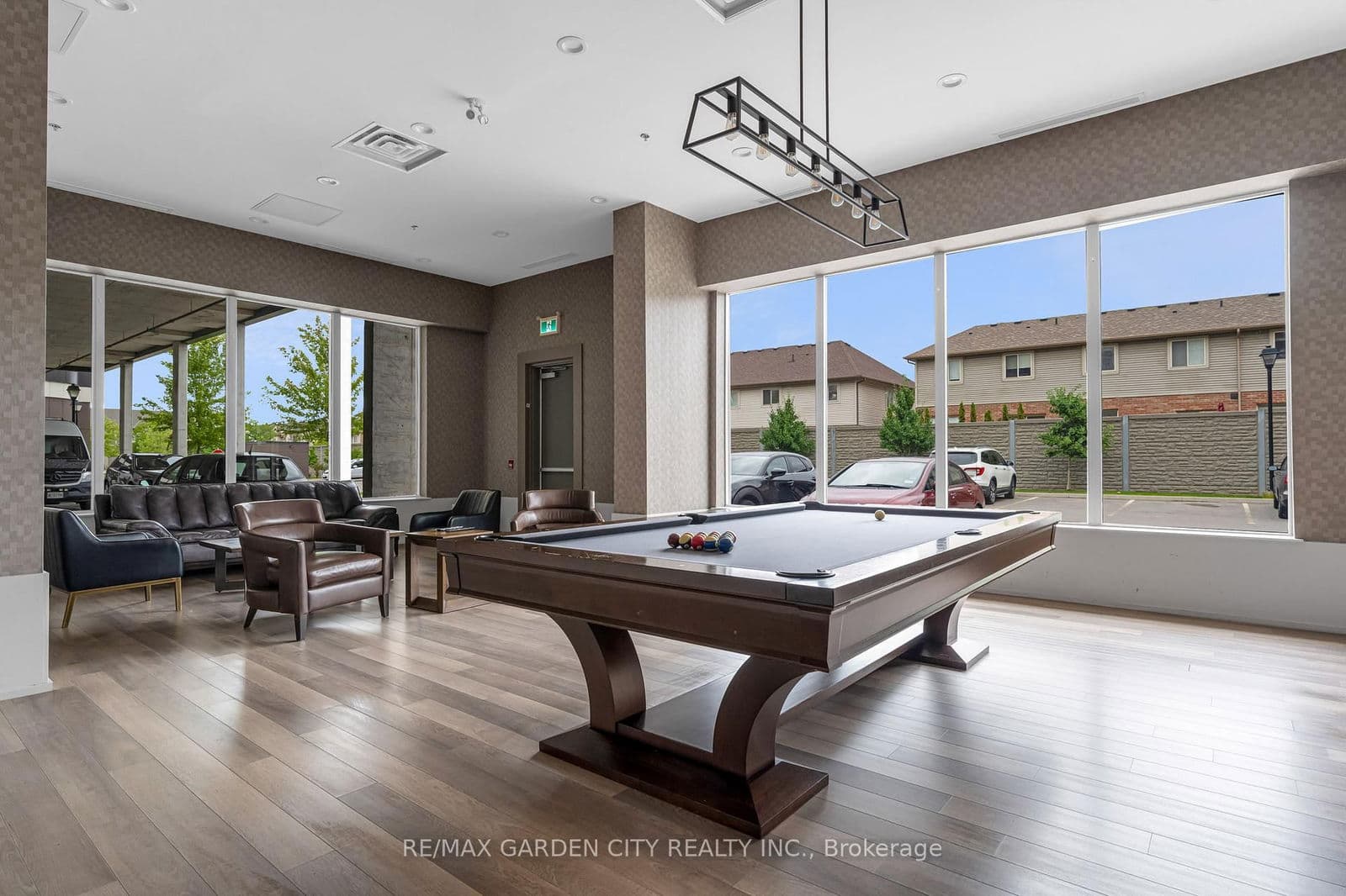 Condo Apartment at 814- 550 North Service Road, Grimsby, ON - Photo 19 - RE/MAX Garden City Realty