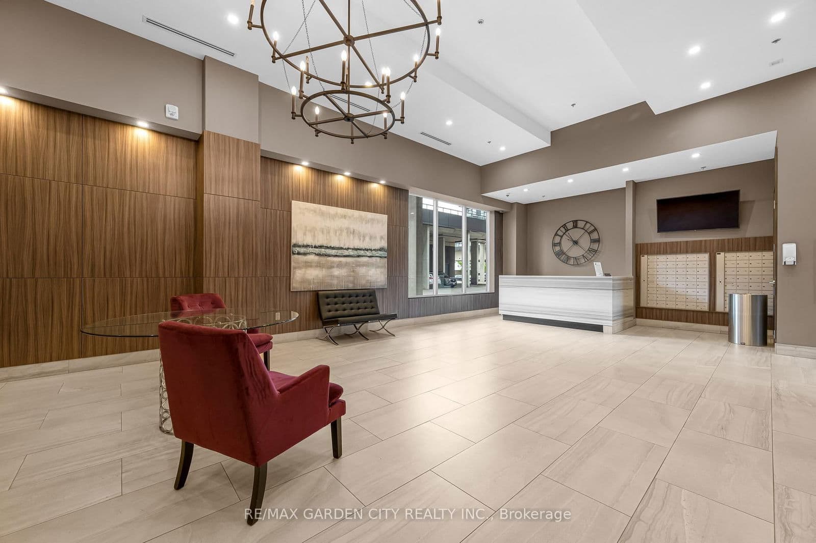 Condo Apartment at 814- 550 North Service Road, Grimsby, ON - Photo 20 - RE/MAX Garden City Realty