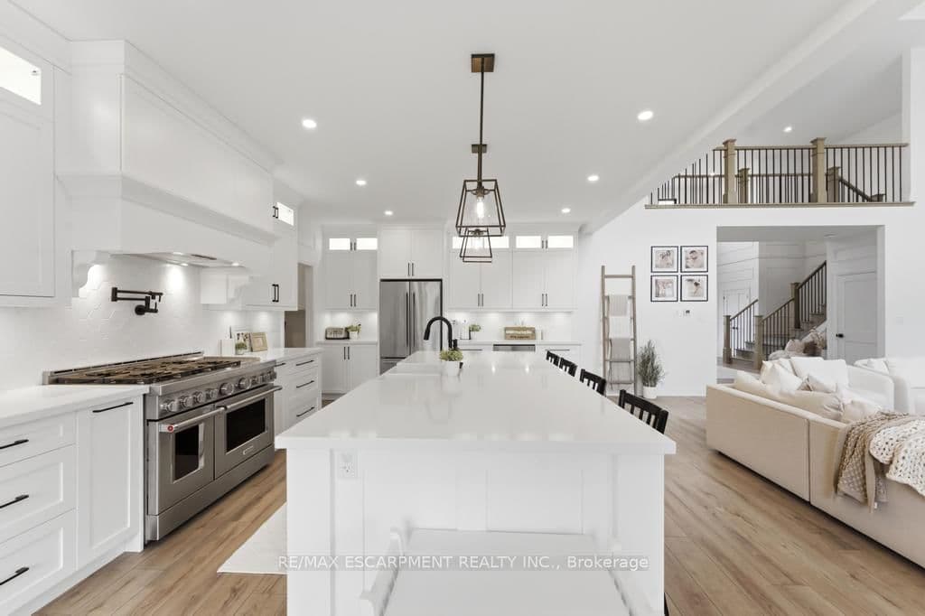 Detached at 3634 Vosburgh Place, Lincoln, ON - Photo 10 - RE/MAX Garden City Realty