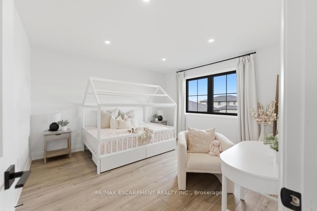 Detached at 3634 Vosburgh Place, Lincoln, ON - Photo 23 - RE/MAX Garden City Realty