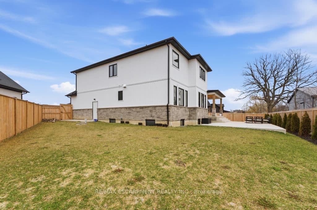 Detached at 3634 Vosburgh Place, Lincoln, ON - Photo 31 - RE/MAX Garden City Realty