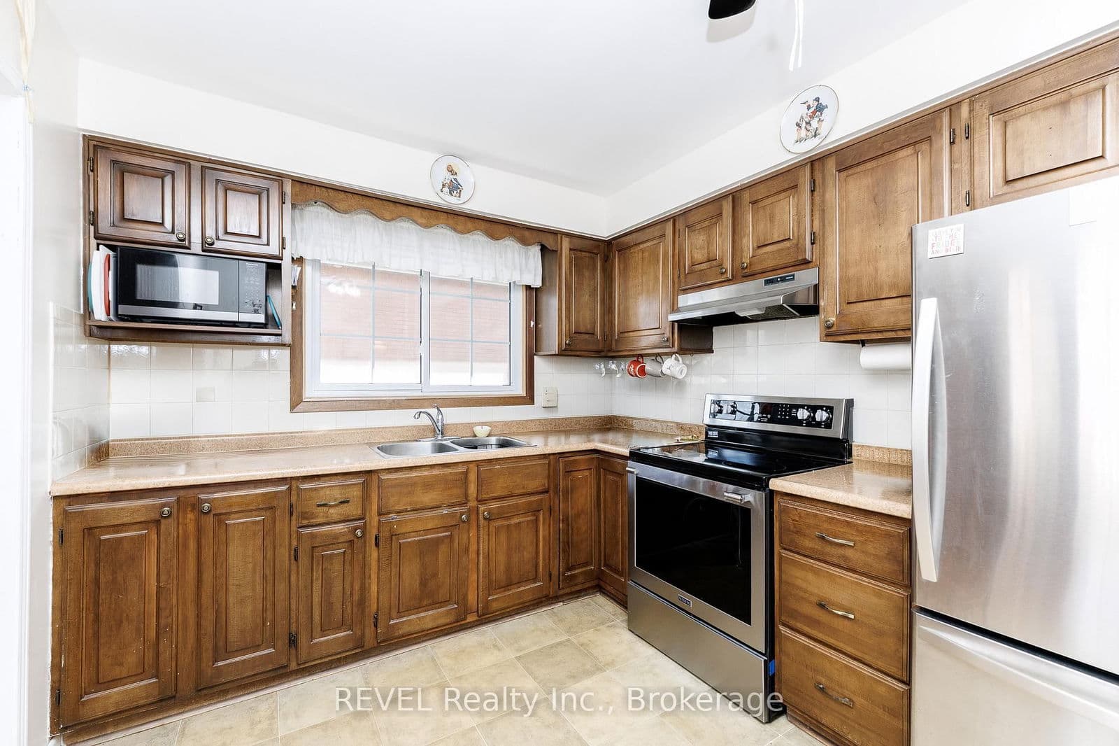 Detached at 95 LOYALIST Drive, Welland, ON - Photo 15 - RE/MAX Garden City Realty