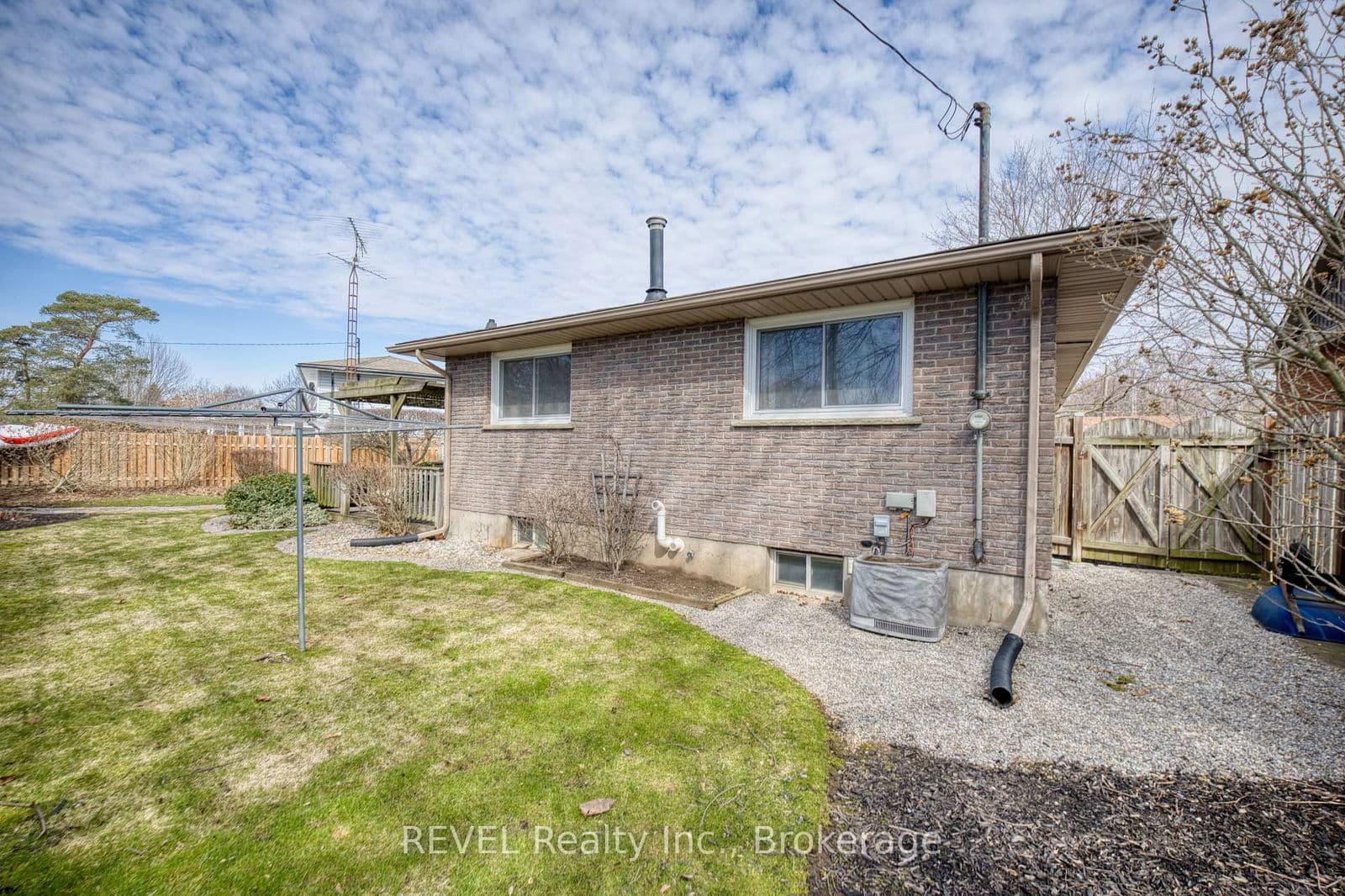 Detached at 95 LOYALIST Drive, Welland, ON - Photo 38 - RE/MAX Garden City Realty