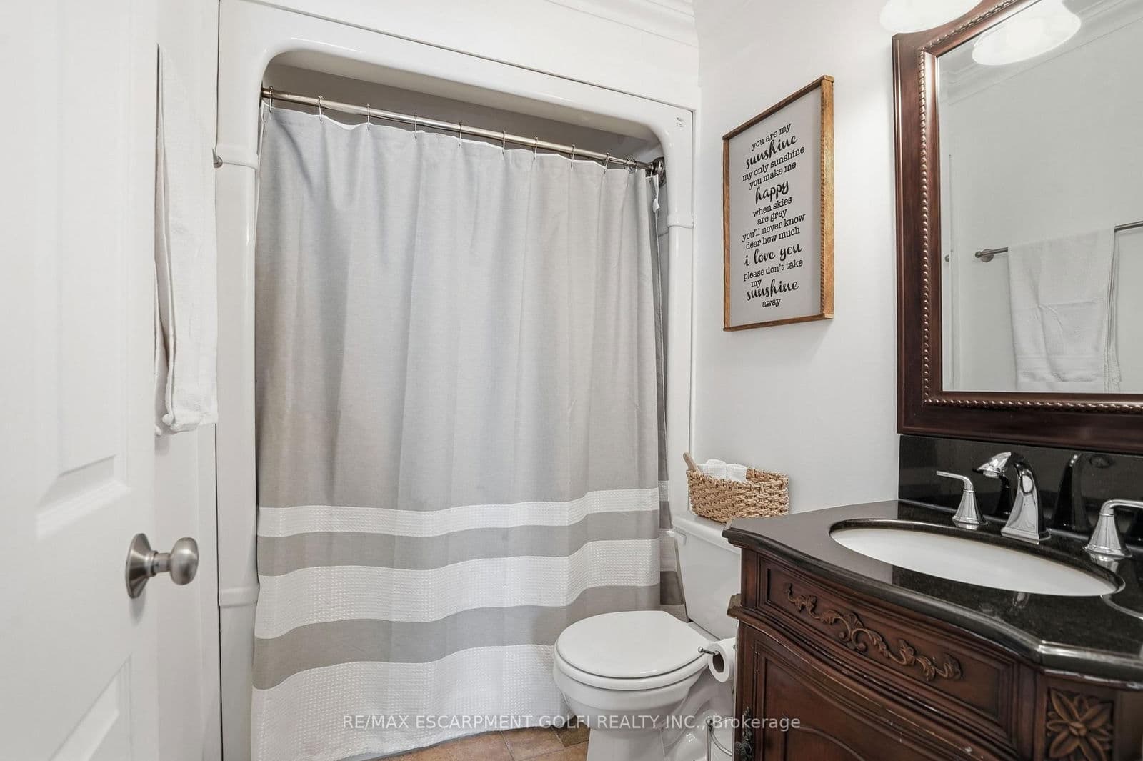 Detached at 2 Hickory Court, Welland, ON - Photo 22 - RE/MAX Garden City Realty