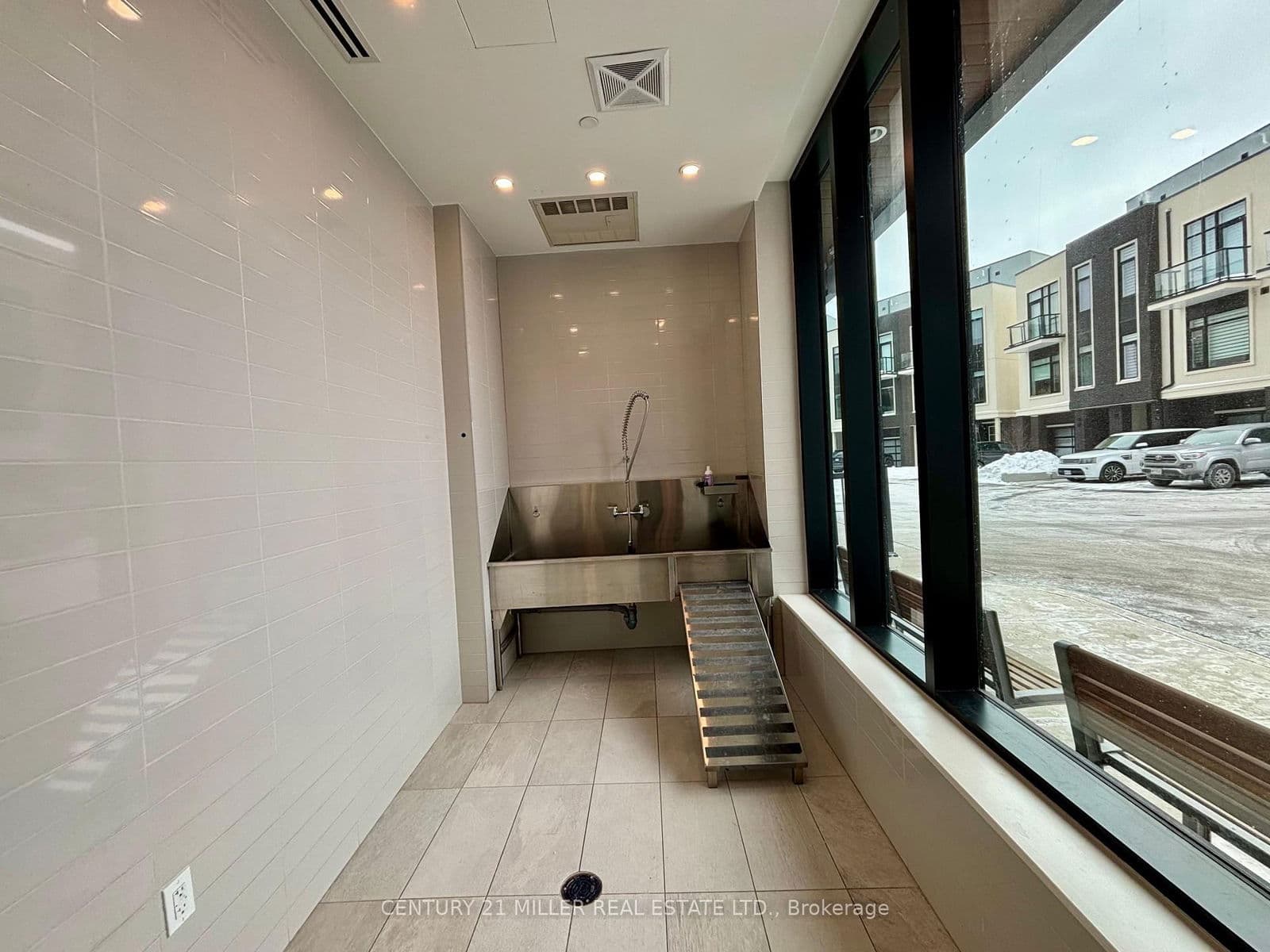 Condo Apartment at 603- 385 Winston Road, Grimsby, ON - Photo 28 - RE/MAX Garden City Realty