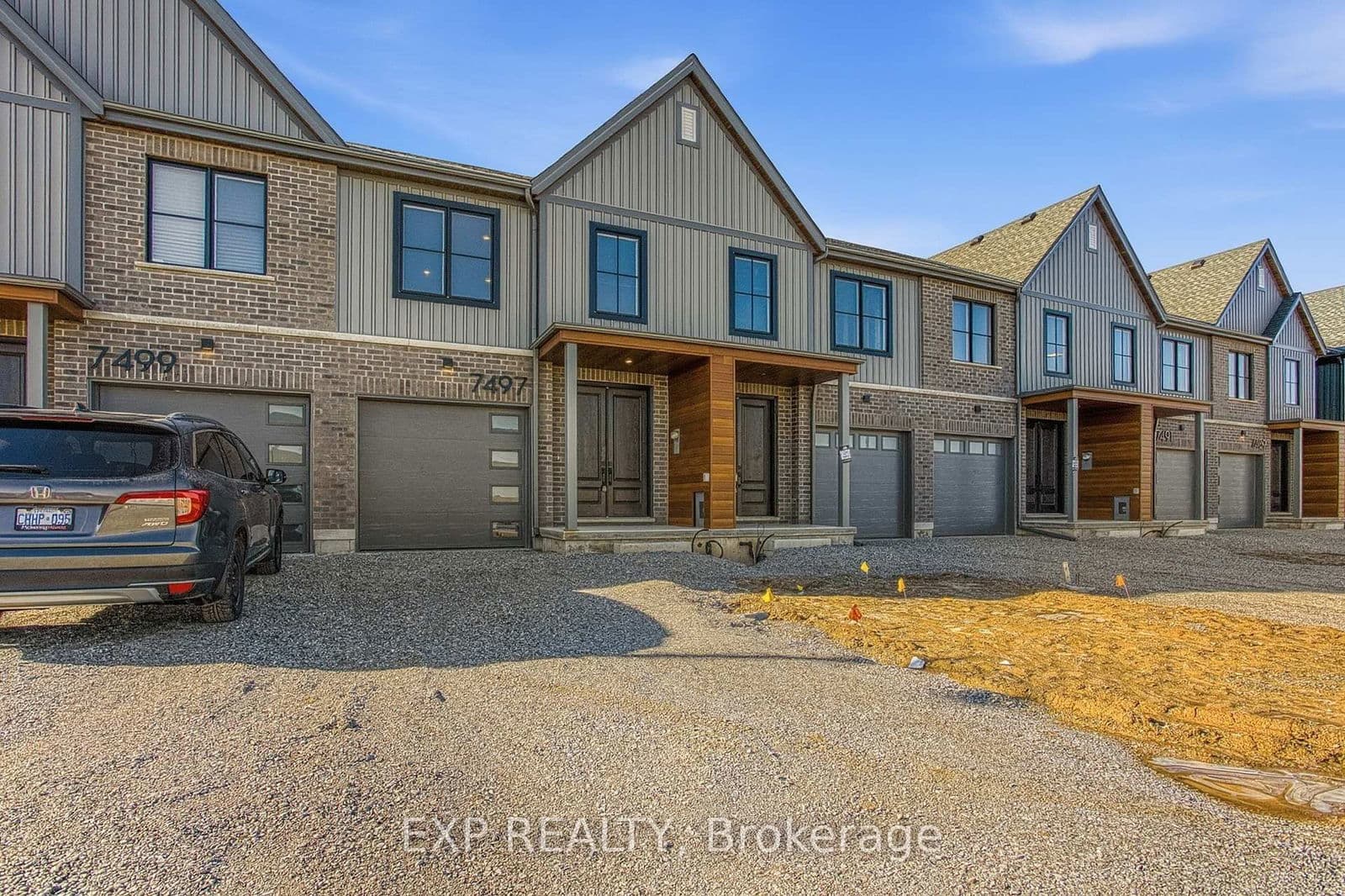 Att/Row/Townhouse at Upper- 7497 Marvel Drive, Niagara Falls, ON - Photo 1 - RE/MAX Garden City Realty