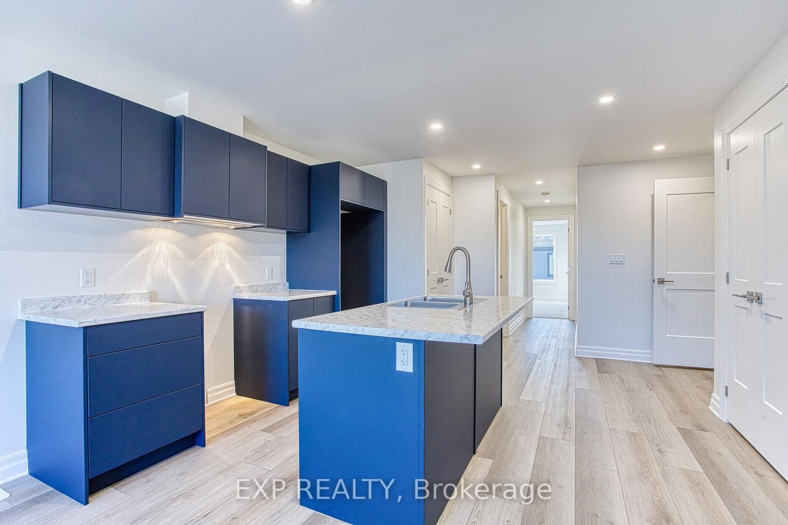 Att/Row/Townhouse at Upper- 7497 Marvel Drive, Niagara Falls, ON - Photo 10 - RE/MAX Garden City Realty