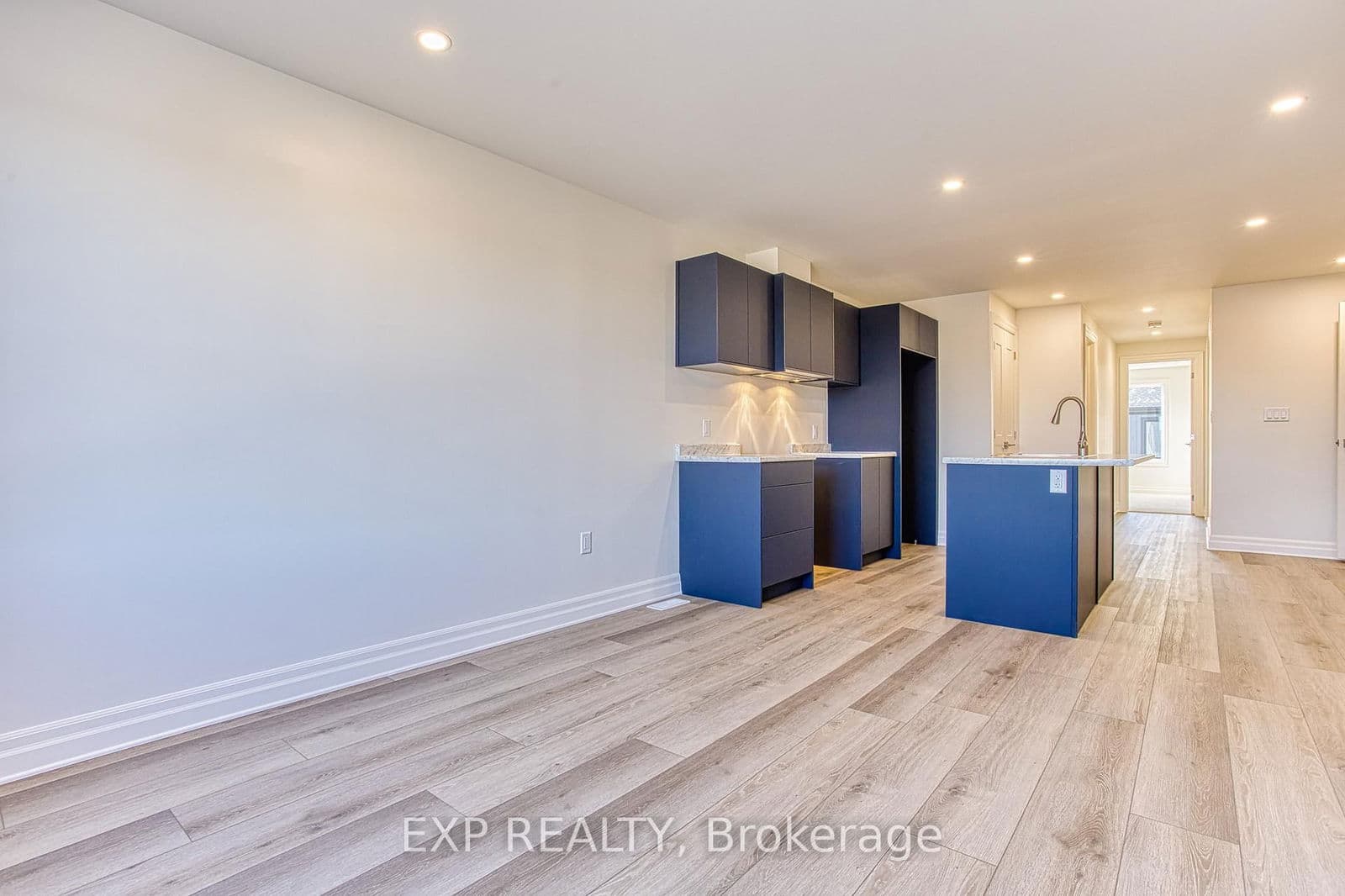 Att/Row/Townhouse at Upper- 7497 Marvel Drive, Niagara Falls, ON - Photo 8 - RE/MAX Garden City Realty