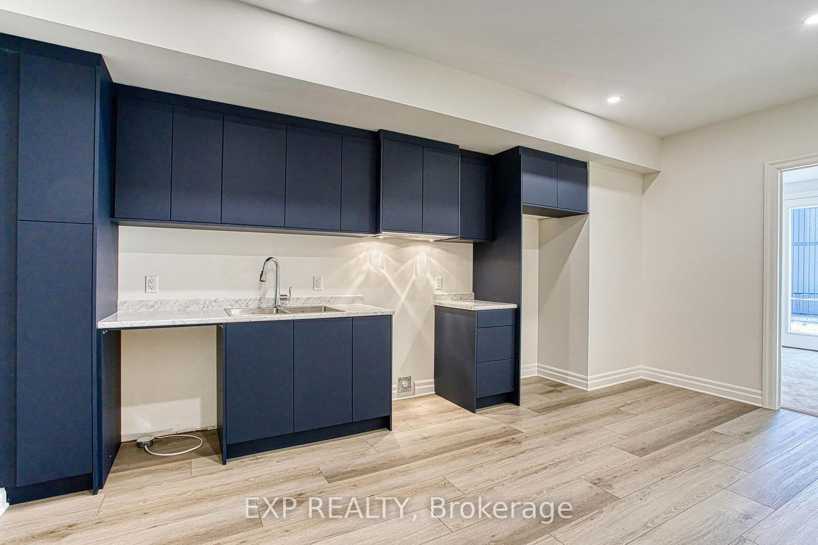 Att/Row/Townhouse at Main- 7497 Marvel Drive, Niagara Falls, ON - Photo 4 - RE/MAX Garden City Realty