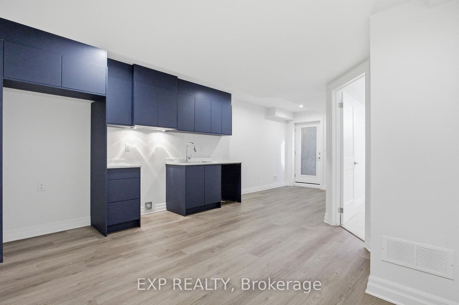 Att/Row/Townhouse at Lower- 7497 Marvel Drive, Niagara Falls, ON - Photo 4 - RE/MAX Garden City Realty