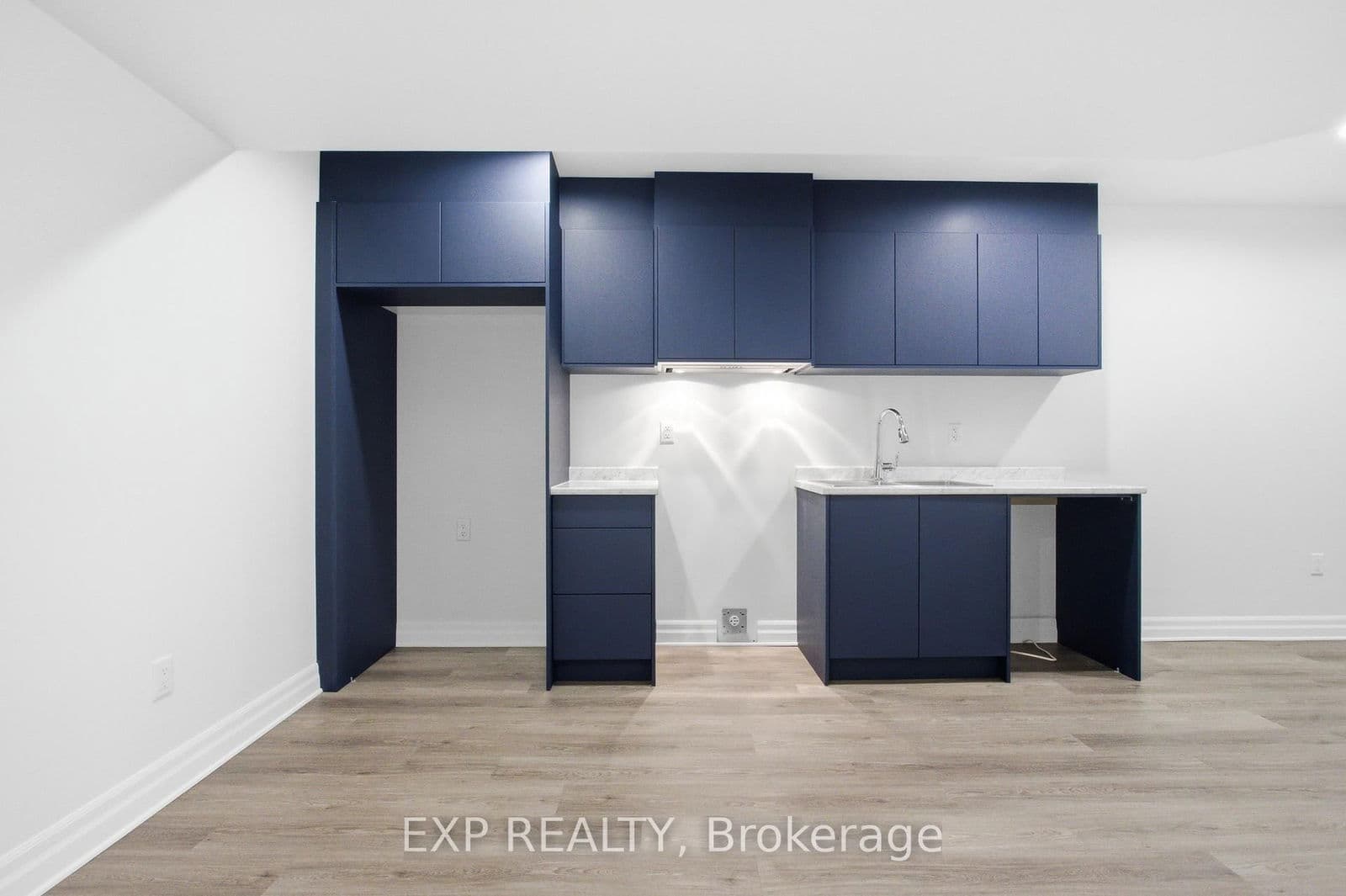 Att/Row/Townhouse at Lower- 7497 Marvel Drive, Niagara Falls, ON - Photo 5 - RE/MAX Garden City Realty