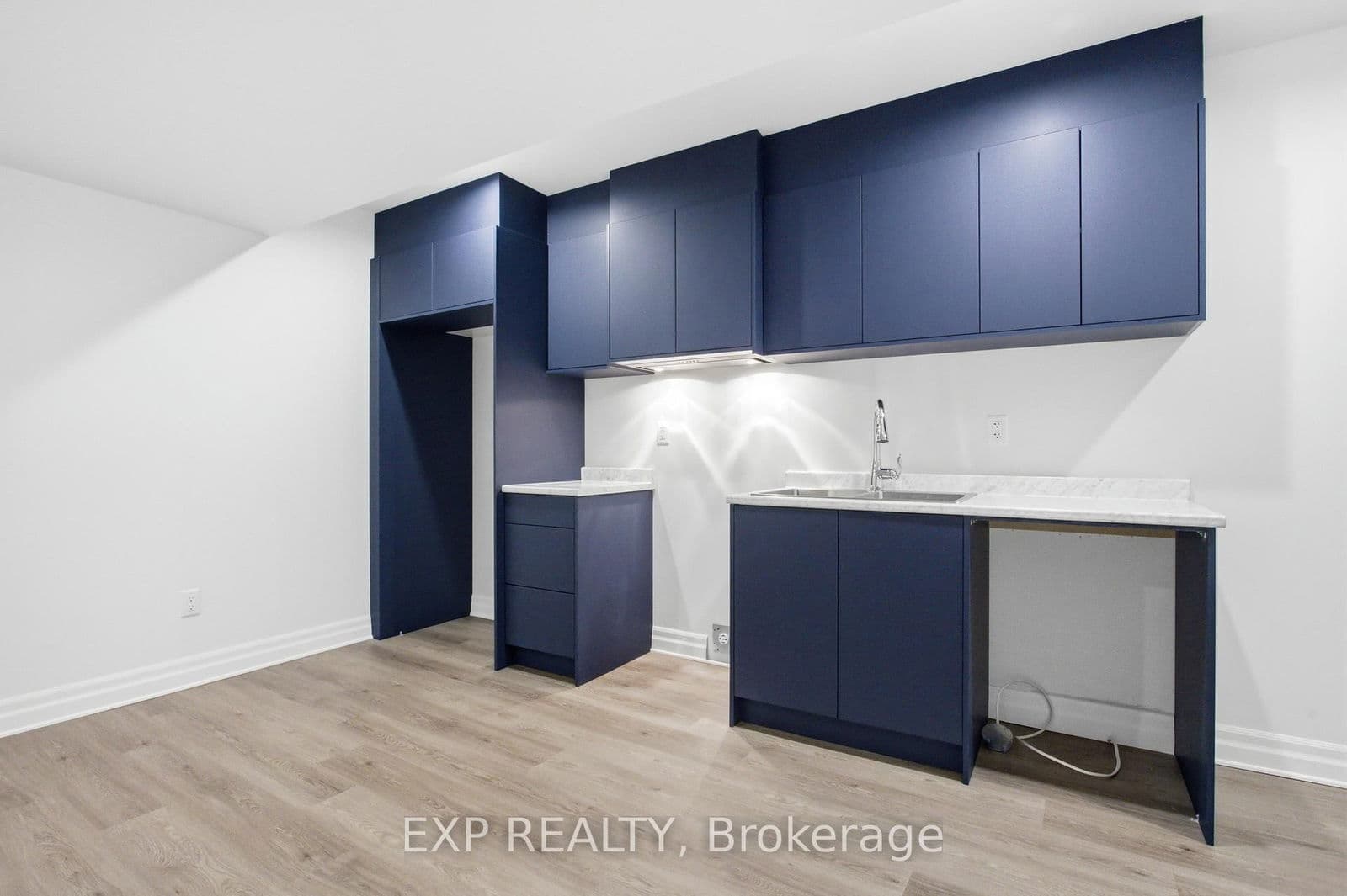 Att/Row/Townhouse at Lower- 7497 Marvel Drive, Niagara Falls, ON - Photo 6 - RE/MAX Garden City Realty