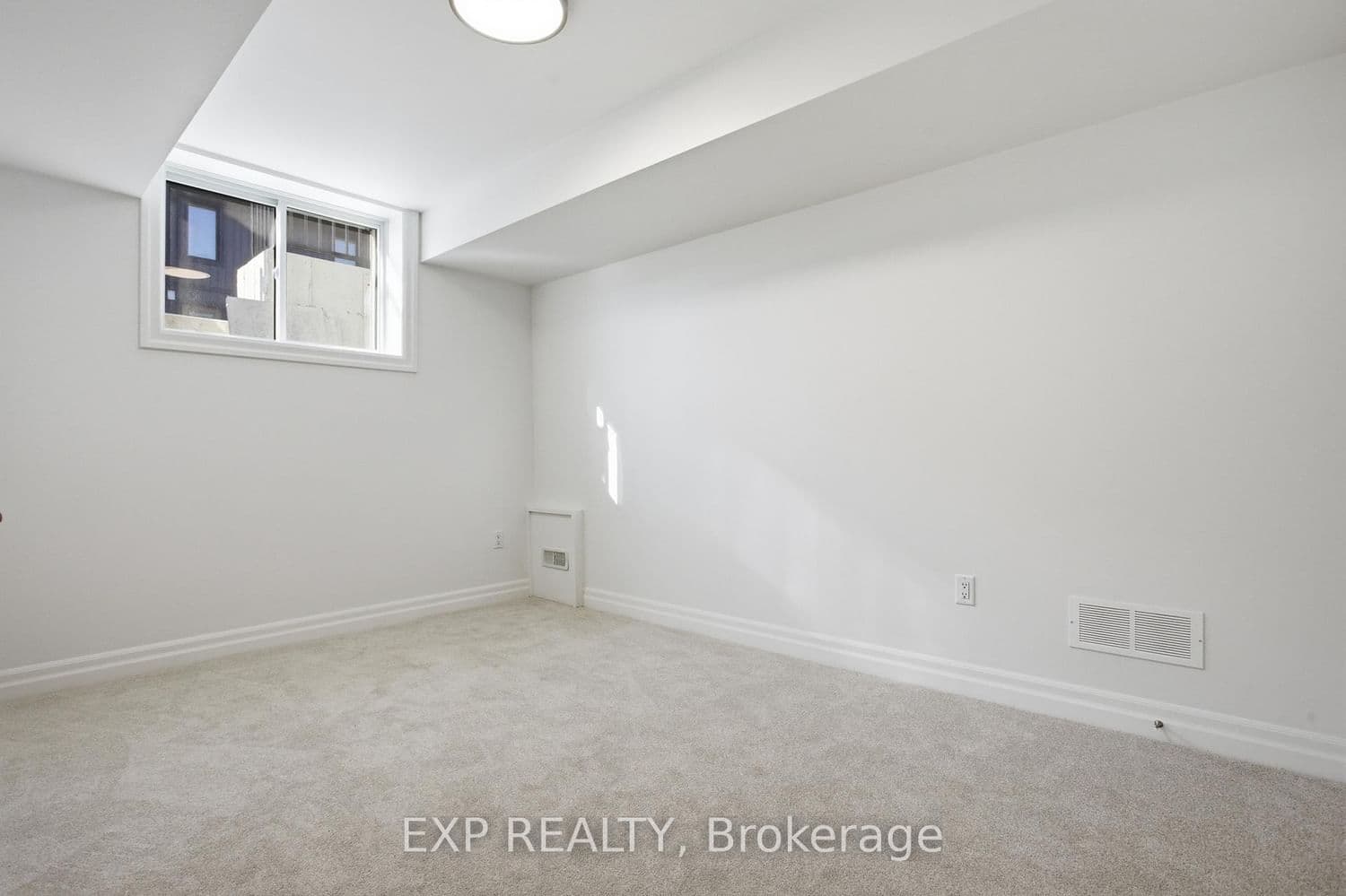 Att/Row/Townhouse at Lower- 7497 Marvel Drive, Niagara Falls, ON - Photo 8 - RE/MAX Garden City Realty