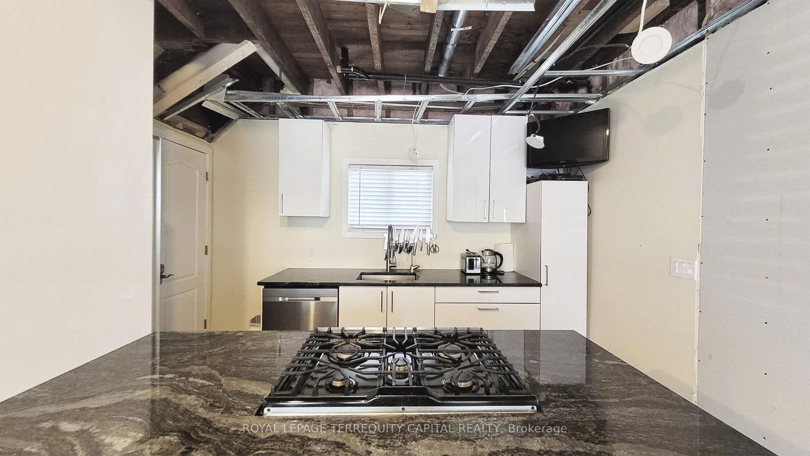 Detached at 4563 Ryerson Crescent, Niagara Falls, ON - Photo 12 - RE/MAX Garden City Realty