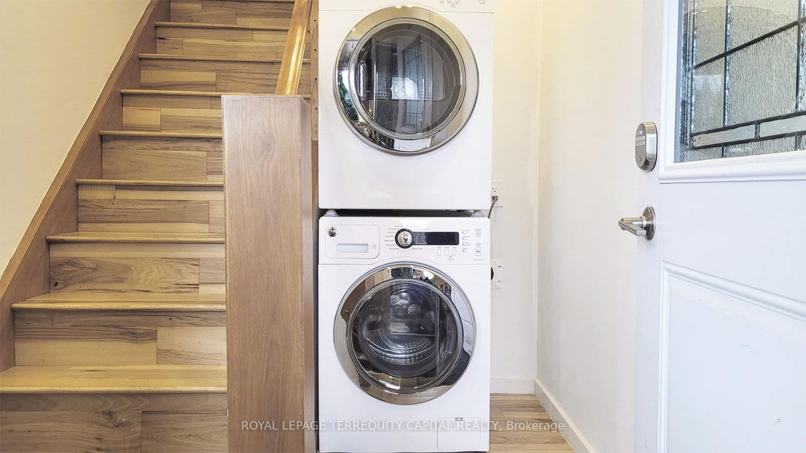 Detached at 4563 Ryerson Crescent, Niagara Falls, ON - Photo 19 - RE/MAX Garden City Realty