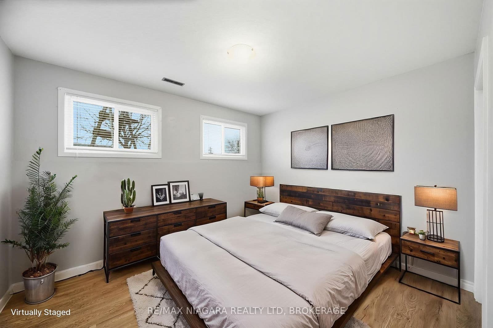 Semi-Detached at 9 Joshua Court, Welland, ON - Photo 29 - RE/MAX Garden City Realty