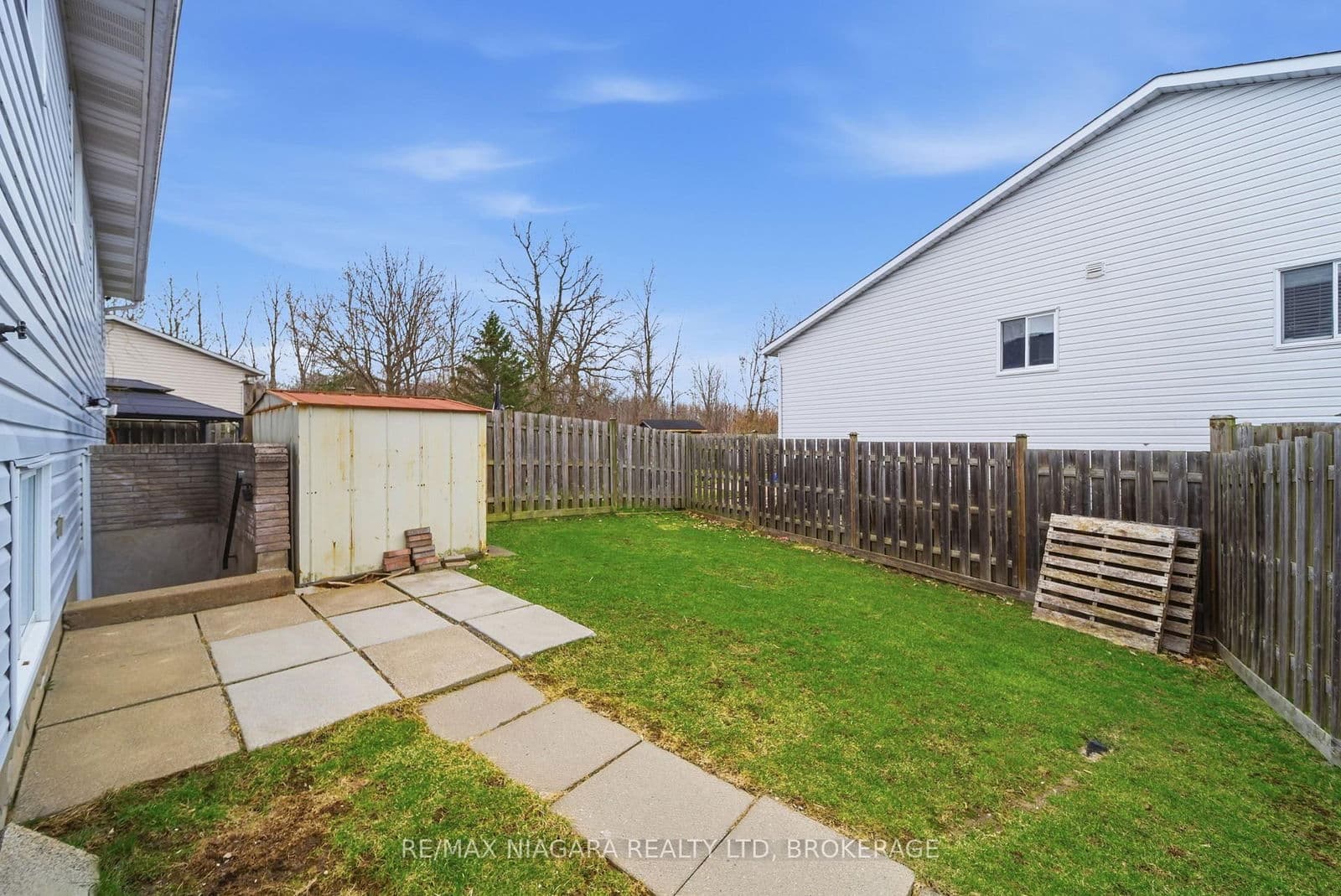 Semi-Detached at 9 Joshua Court, Welland, ON - Photo 33 - RE/MAX Garden City Realty