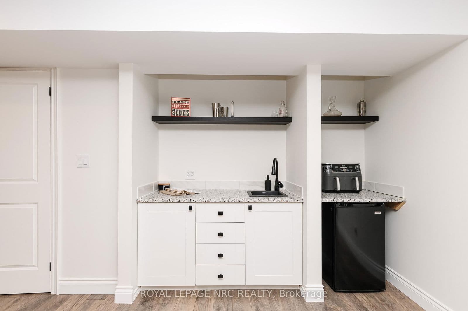 Att/Row/Townhouse at 68 Paradise Grove, Niagara-on-the-Lake, ON - Photo 26 - RE/MAX Garden City Realty