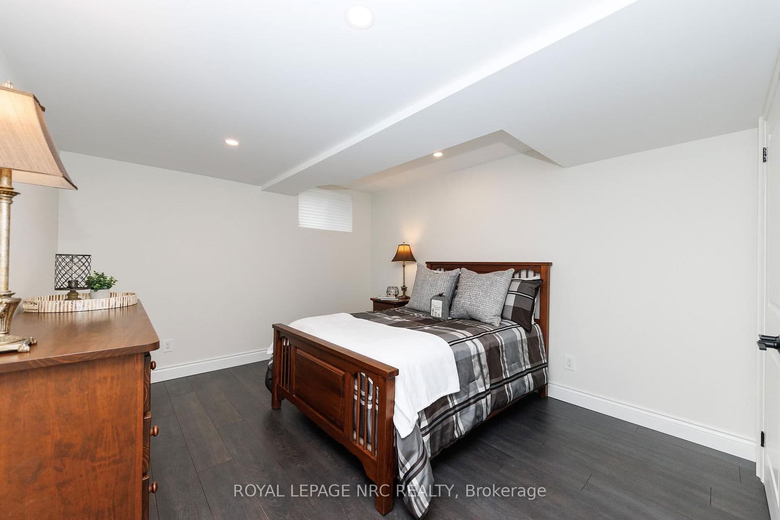 Att/Row/Townhouse at 68 Paradise Grove, Niagara-on-the-Lake, ON - Photo 28 - RE/MAX Garden City Realty