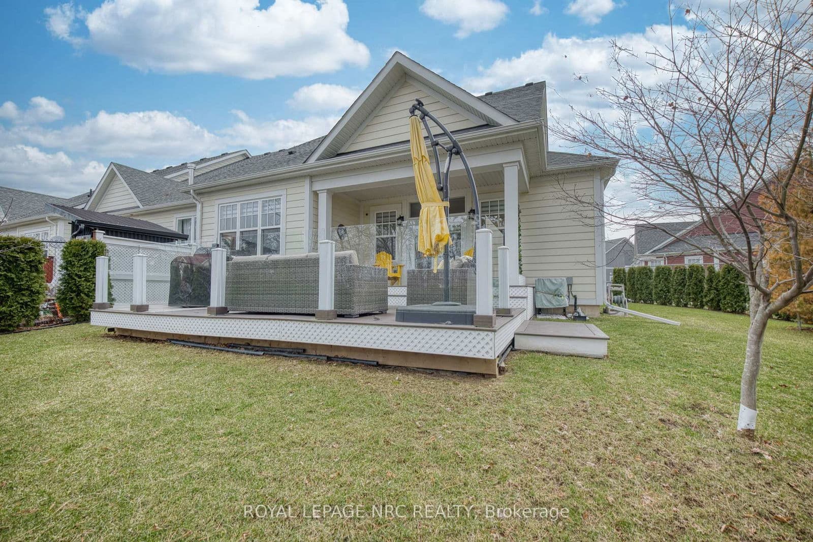 Att/Row/Townhouse at 68 Paradise Grove, Niagara-on-the-Lake, ON - Photo 33 - RE/MAX Garden City Realty