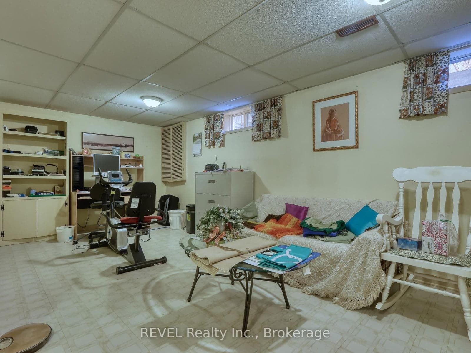 Detached at 31 Cole Farm Boulevard, St. Catharines, ON - Photo 24 - RE/MAX Garden City Realty