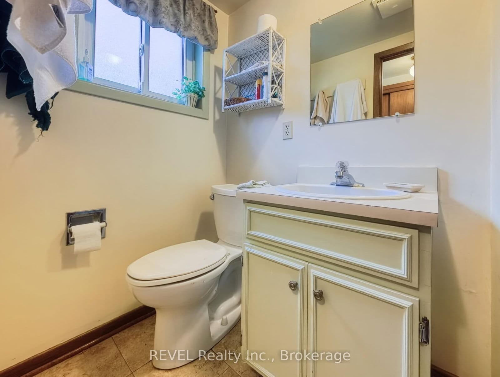 Detached at 31 Cole Farm Boulevard, St. Catharines, ON - Photo 37 - RE/MAX Garden City Realty