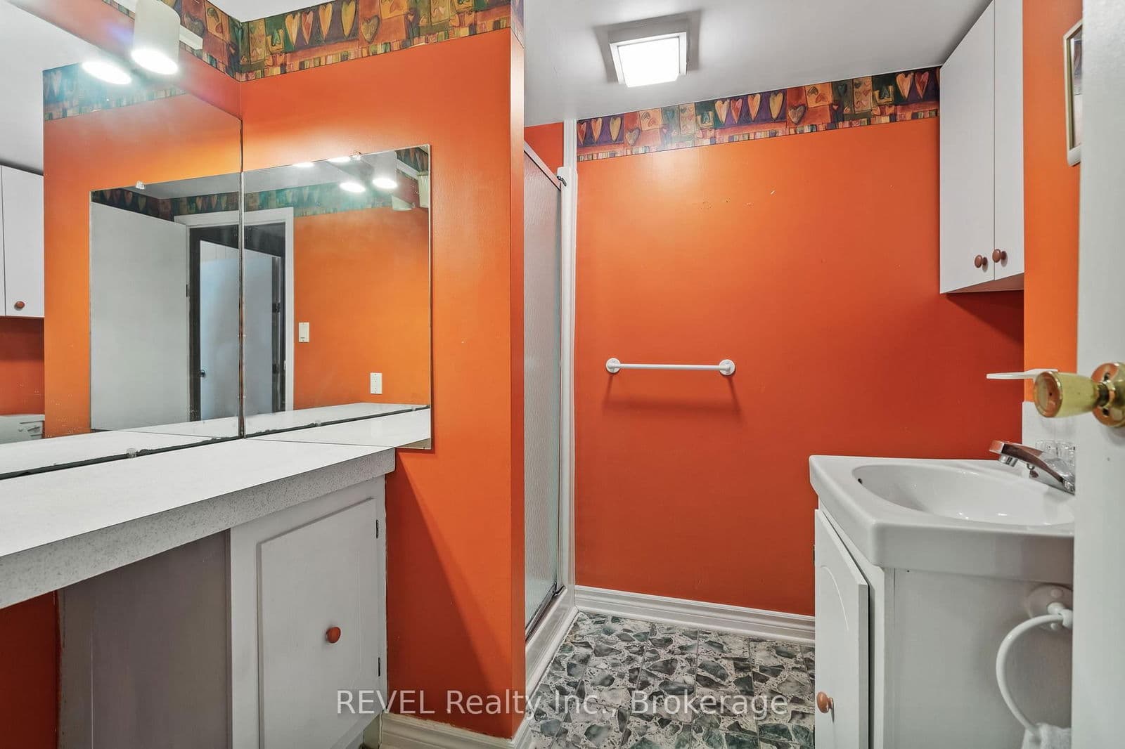 Detached at 11 Melrose Avenue, St. Catharines, ON - Photo 21 - RE/MAX Garden City Realty