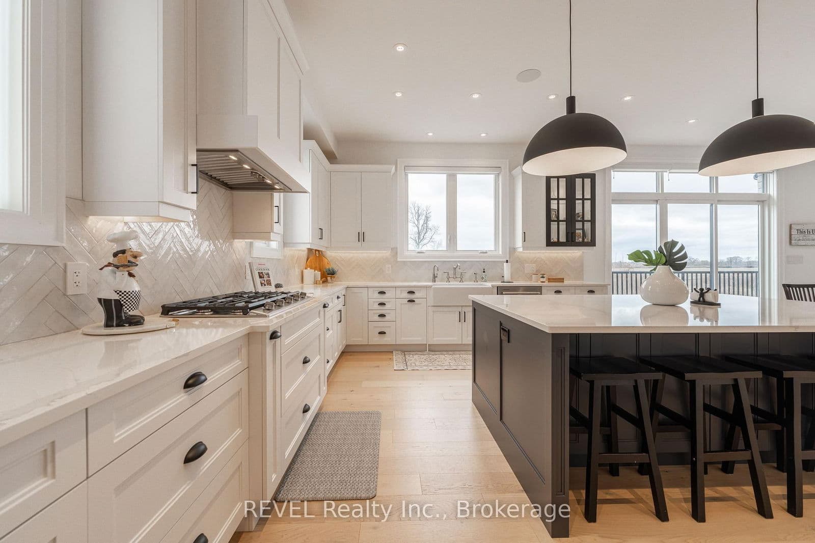 Detached at 7515 Sherrilee Crescent, Niagara Falls, ON - Photo 11 - RE/MAX Garden City Realty