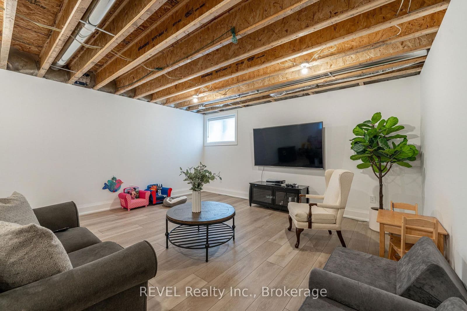 Detached at 7515 Sherrilee Crescent, Niagara Falls, ON - Photo 36 - RE/MAX Garden City Realty