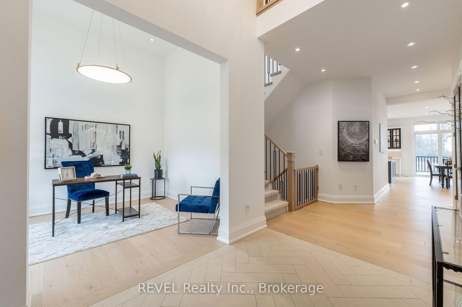 Detached at 7515 Sherrilee Crescent, Niagara Falls, ON - Photo 6 - RE/MAX Garden City Realty