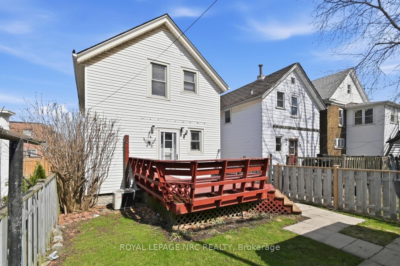 Detached at 4634 Armoury Street, Niagara Falls, ON - Photo 21 - RE/MAX Garden City Realty