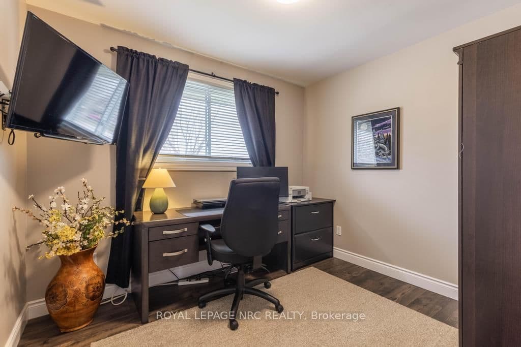 Detached at 38 Lanark Crescent, St. Catharines, ON - Photo 15 - RE/MAX Garden City Realty