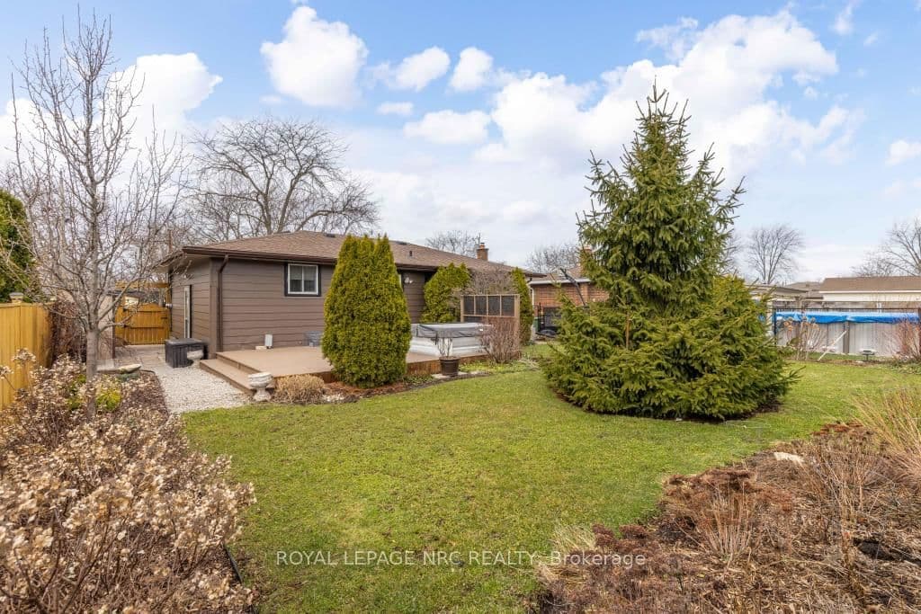 Detached at 38 Lanark Crescent, St. Catharines, ON - Photo 25 - RE/MAX Garden City Realty