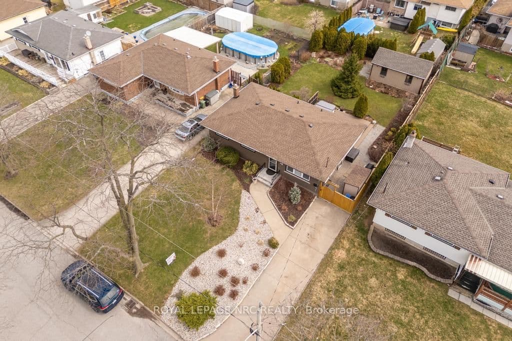 Detached at 38 Lanark Crescent, St. Catharines, ON - Photo 29 - RE/MAX Garden City Realty