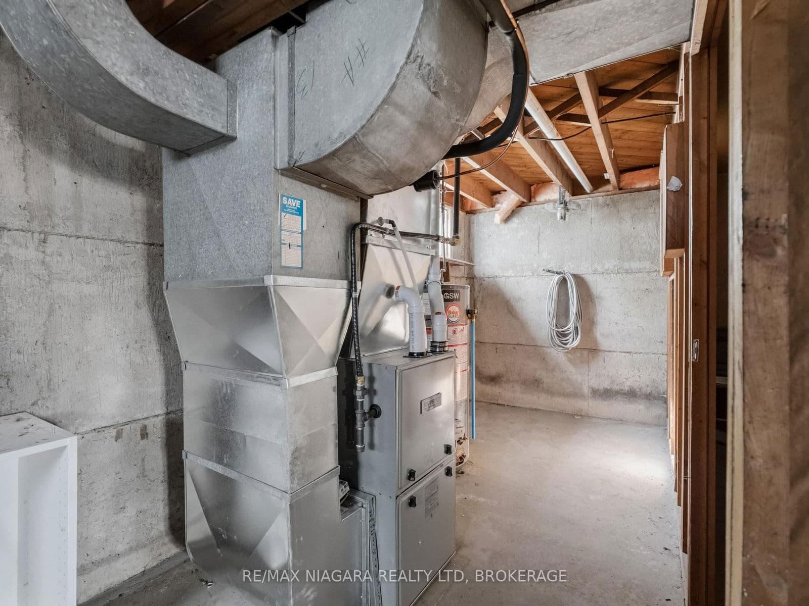 Detached at 7957 Beaverdams Road, Niagara Falls, ON - Photo 23 - RE/MAX Garden City Realty