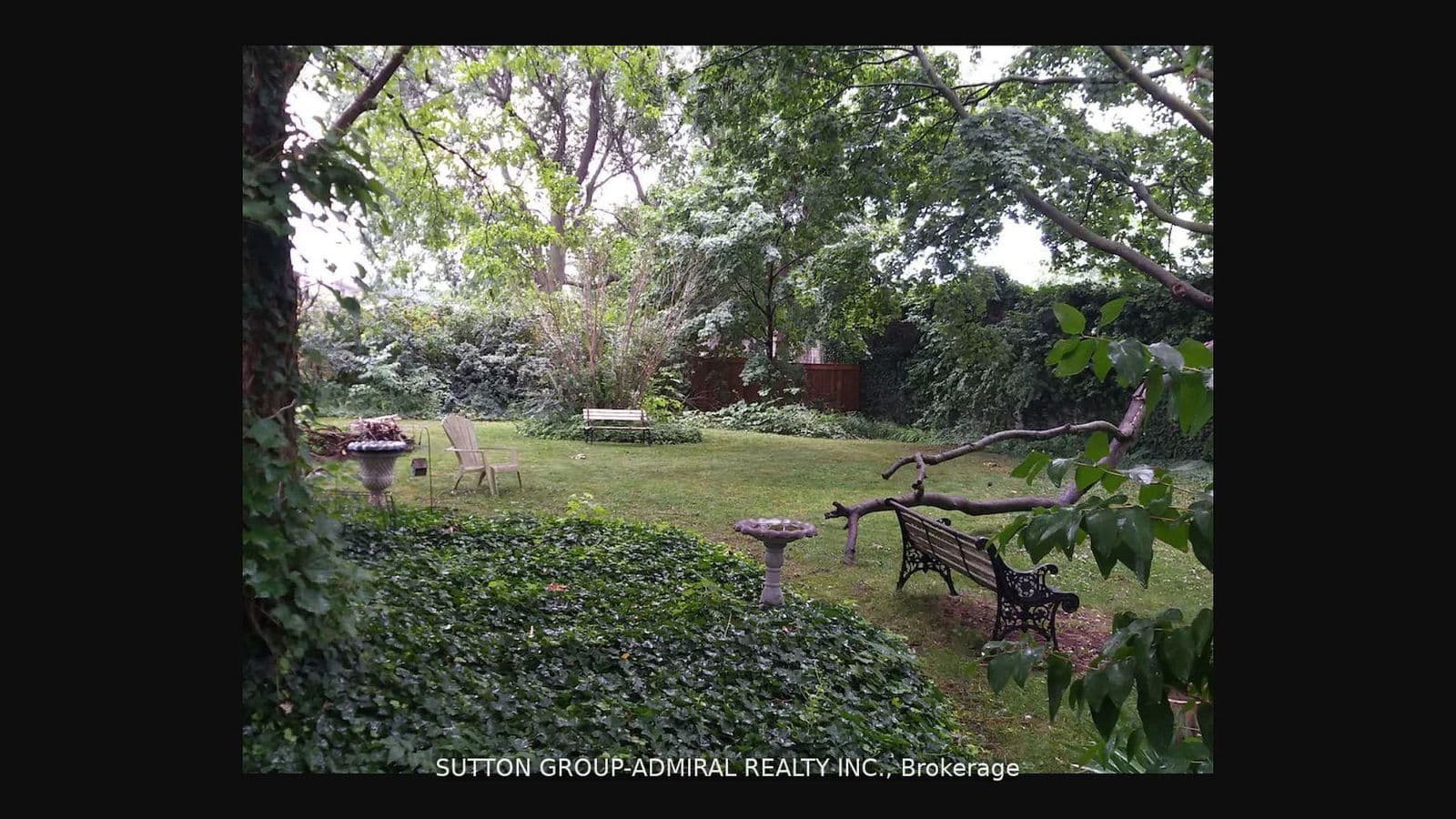 Detached at 5411 Portage Road, Niagara Falls, ON - Photo 4 - RE/MAX Garden City Realty