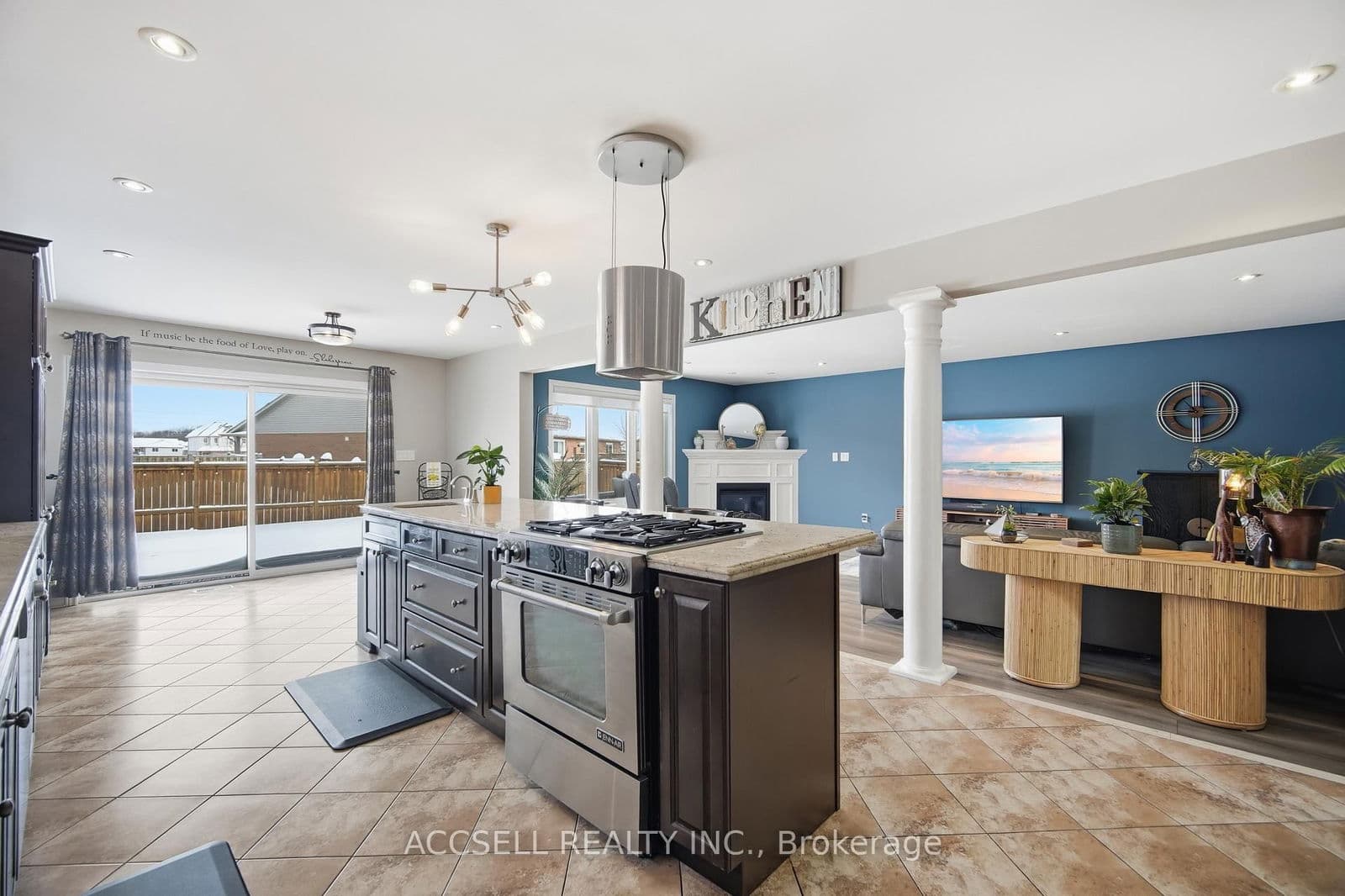 Detached at 8665 Westport Drive, Niagara Falls, ON - Photo 14 - RE/MAX Garden City Realty