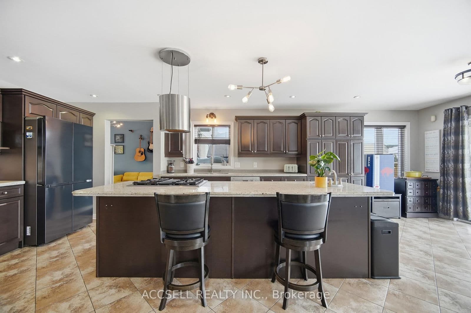 Detached at 8665 Westport Drive, Niagara Falls, ON - Photo 16 - RE/MAX Garden City Realty