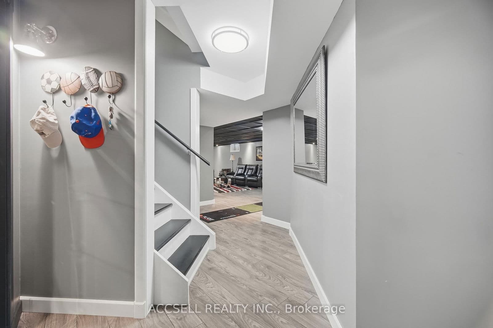 Detached at 8665 Westport Drive, Niagara Falls, ON - Photo 35 - RE/MAX Garden City Realty