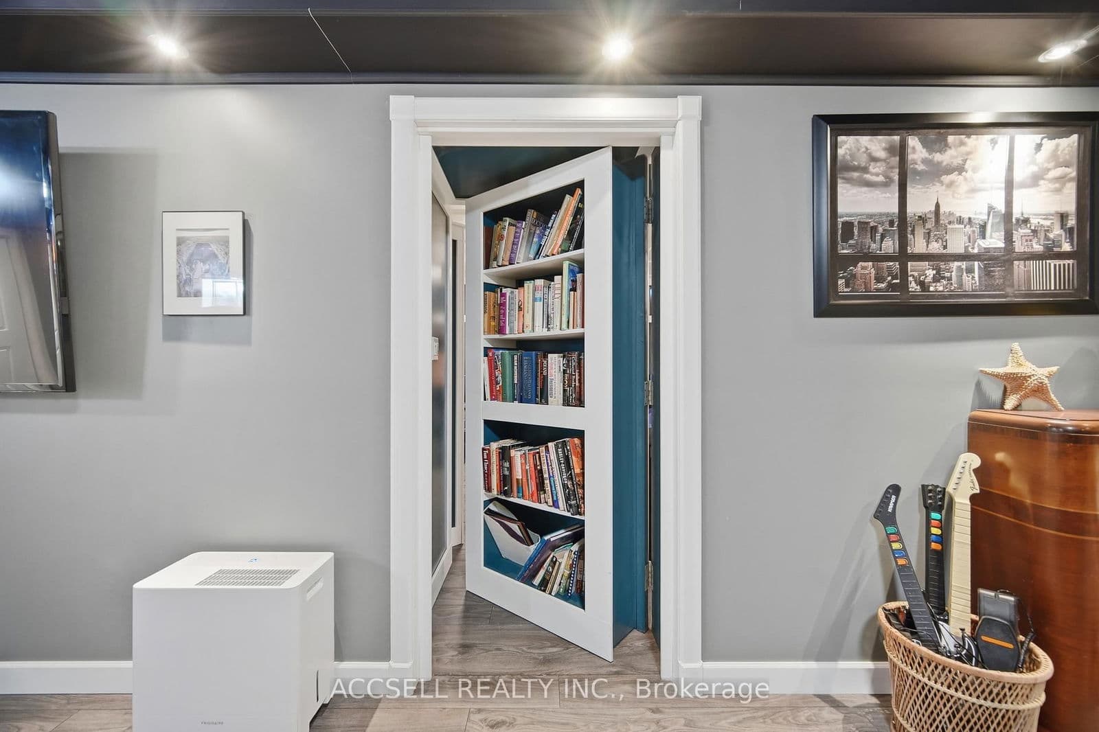 Detached at 8665 Westport Drive, Niagara Falls, ON - Photo 45 - RE/MAX Garden City Realty