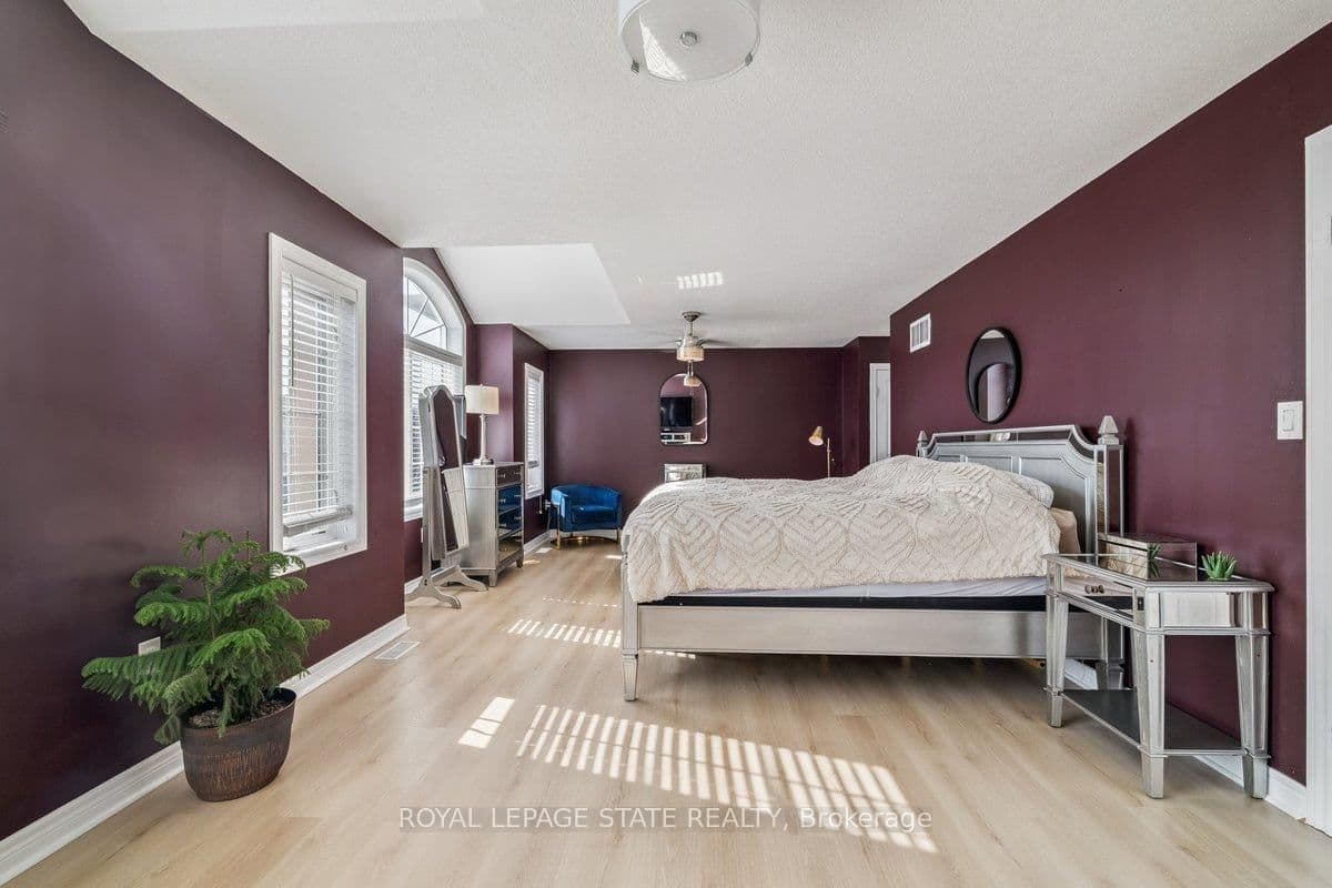 Detached at 77 Peach Tree Lane, Grimsby, ON - Photo 22 - RE/MAX Garden City Realty