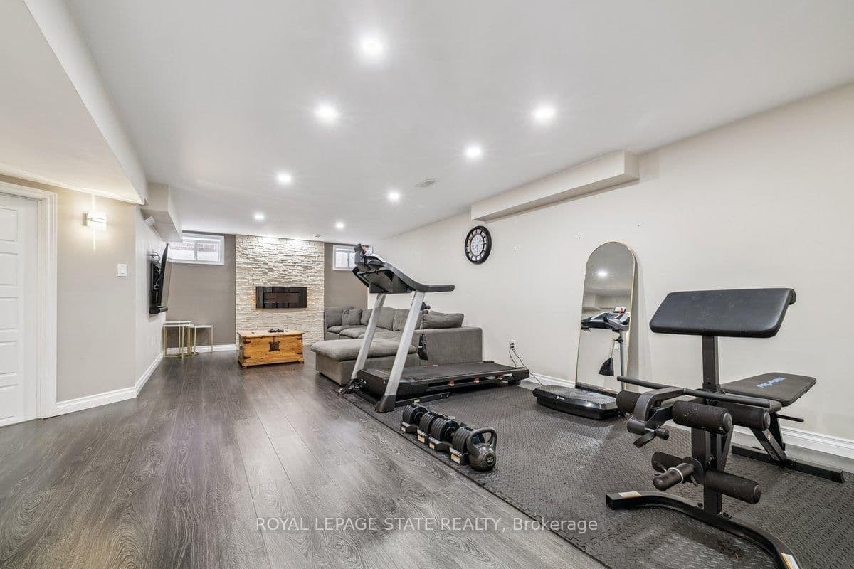 Detached at 77 Peach Tree Lane, Grimsby, ON - Photo 34 - RE/MAX Garden City Realty