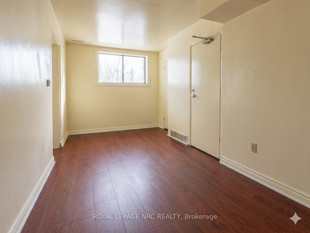 Multiplex at Unit 1- 389 Elizabeth Street, Grimsby, ON - Photo 8 - RE/MAX Garden City Realty