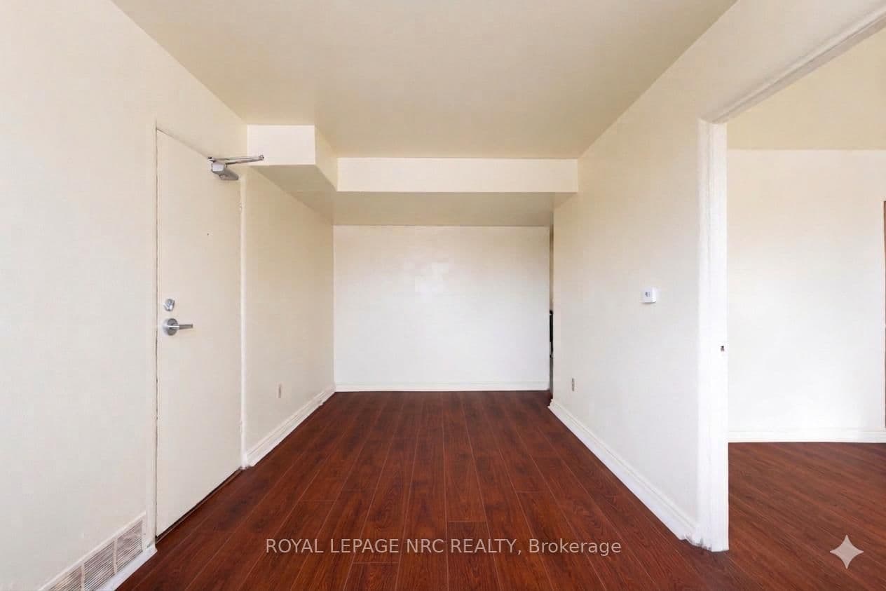 Multiplex at Unit 1- 389 Elizabeth Street, Grimsby, ON - Photo 9 - RE/MAX Garden City Realty