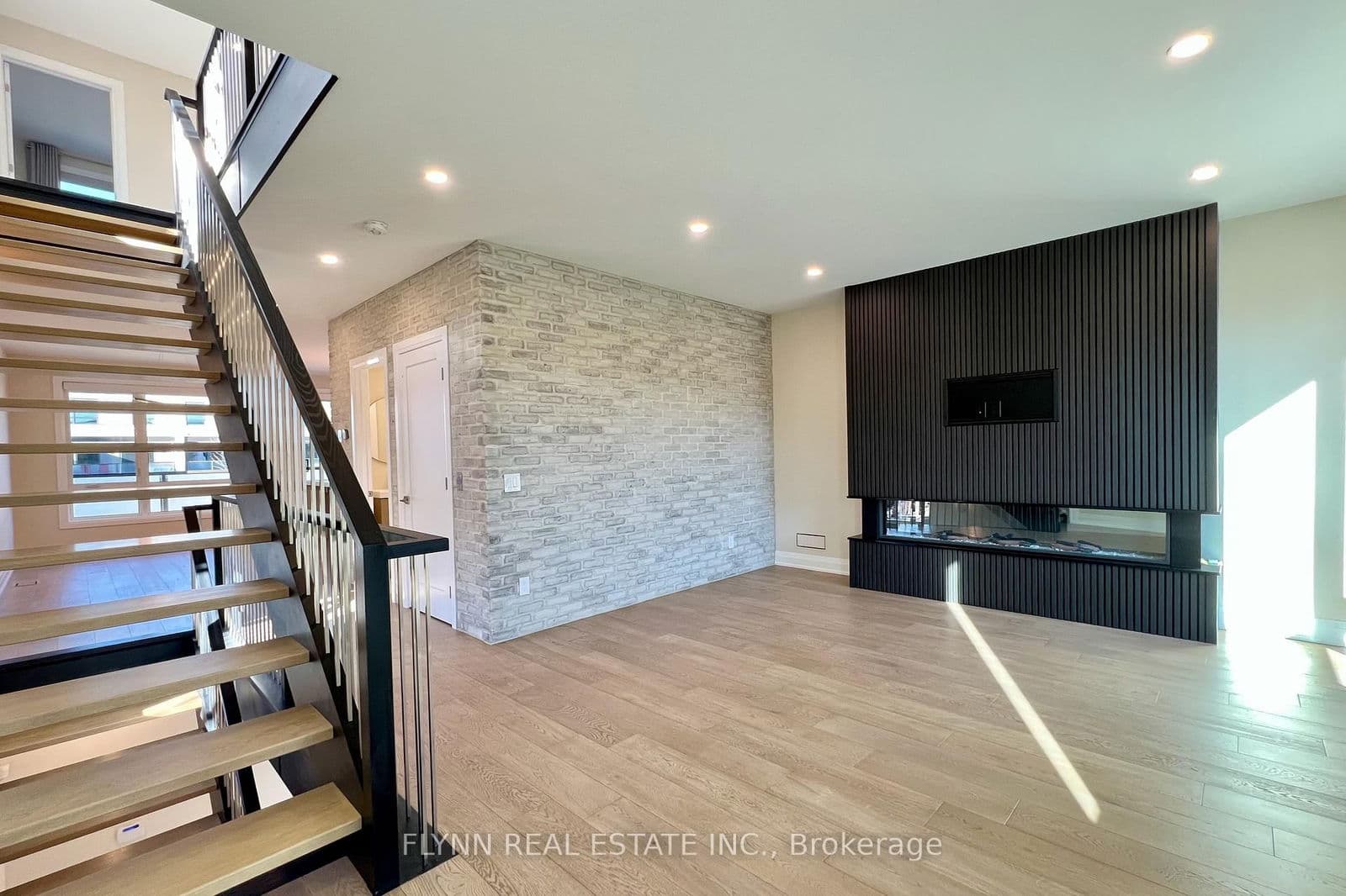 Condo Townhouse at 151A Port Robinson Road, Pelham, ON - Photo 18 - RE/MAX Garden City Realty