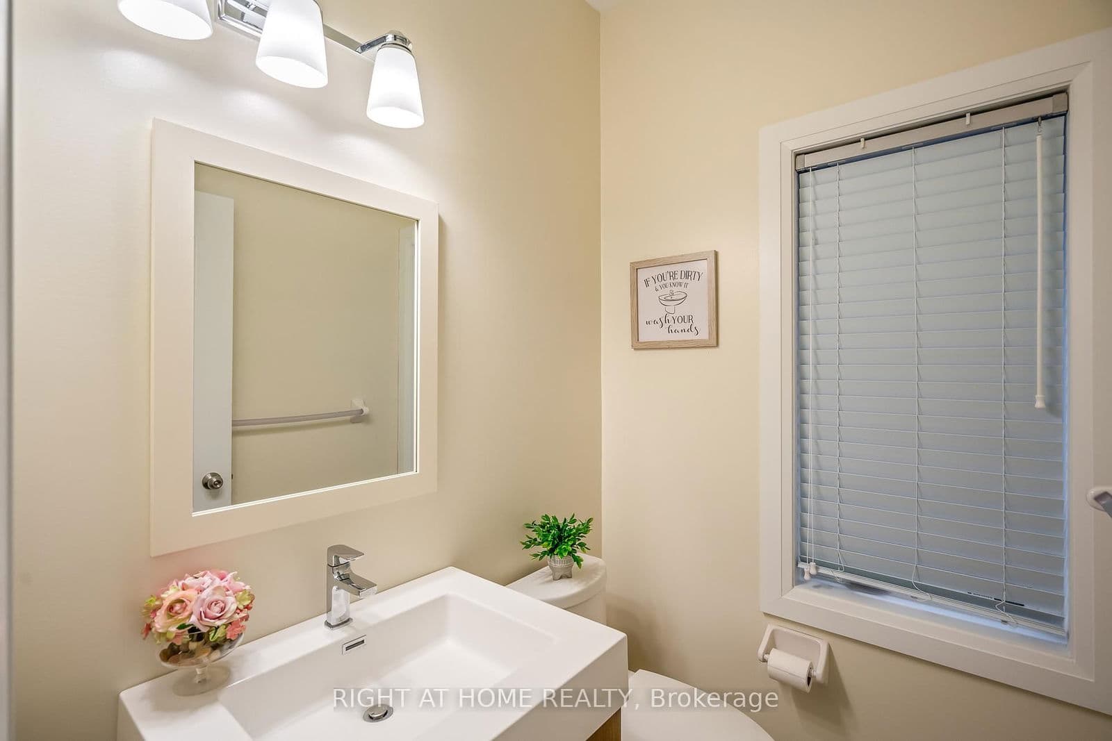 Detached at 318 Concession 3 Road, Niagara-on-the-Lake, ON - Photo 14 - RE/MAX Garden City Realty