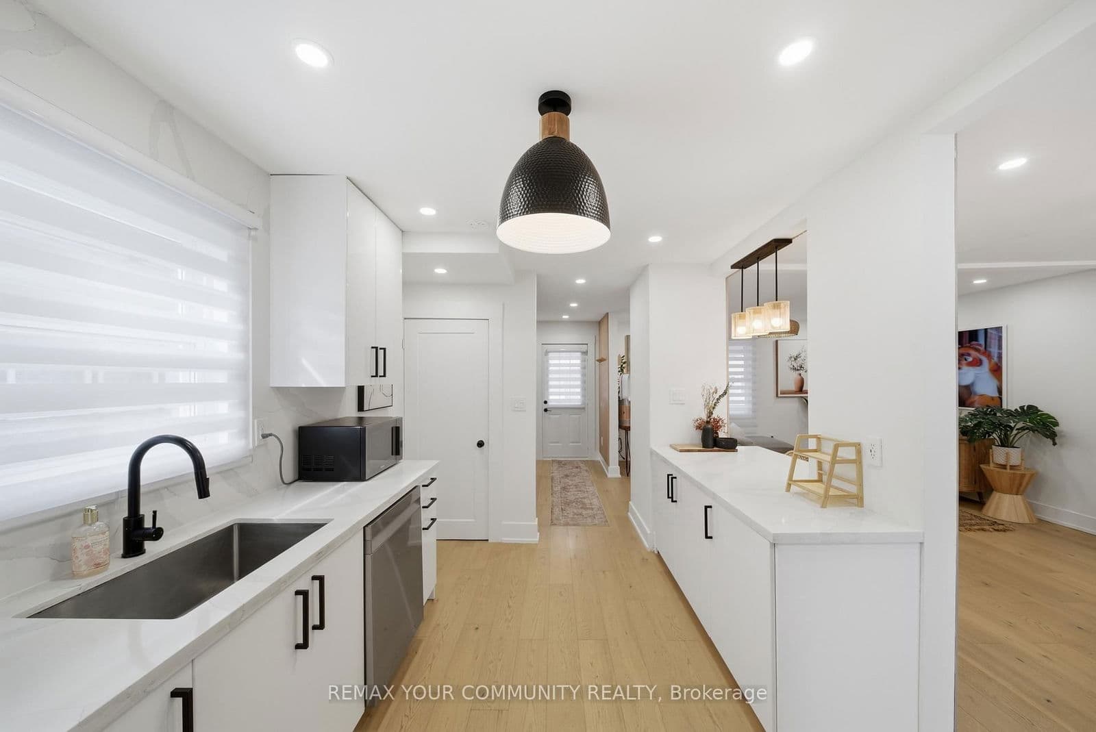 Detached at 16 Marquis Street, St. Catharines, ON - Photo 14 - RE/MAX Garden City Realty